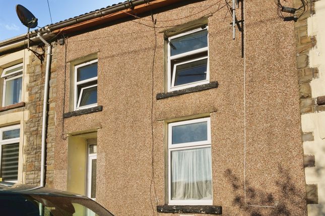 6, Bryn Wyndham Terrace, Treorchy photo 2