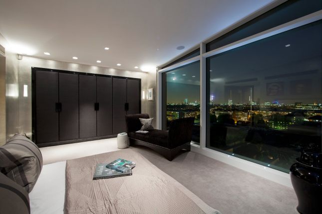Flat for sale in Pavilion Apartments, 34 St John's Wood, London
