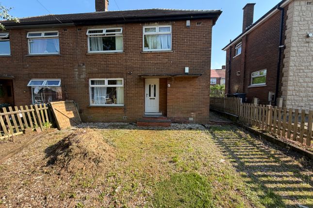 3-bed house on 75, Eaglesfield Drive, BRADFORD, £1,000/mo