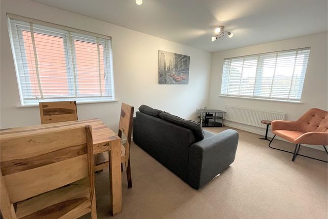 Thumbnail Flat to rent in New Cut Road, Swansea
