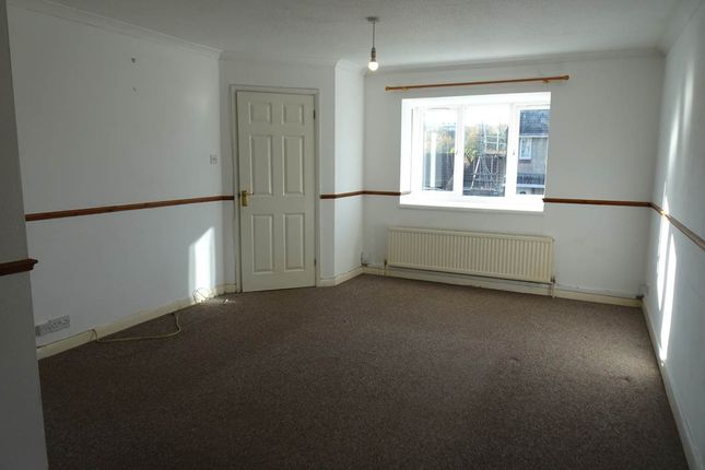 17, Compass Drive, Plymouth photo 4