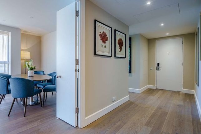 Apartment Xx, 39, Westferry Circus, London photo 3