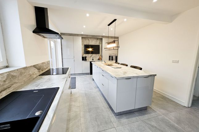 1 Beechcroft Road, Doncaster photo 3