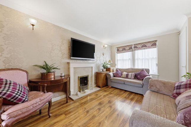 11, Tarn Hows Walk, Pontefract photo 4