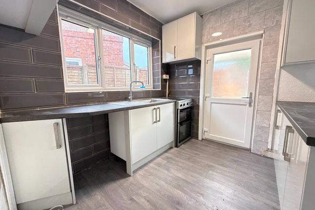283 New Birmingham Road, Dudley photo 4