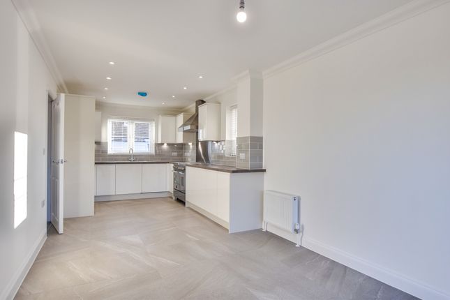 Plot 352 Kestrel, Woodlands Park Drive, Great Dunmow photo 4