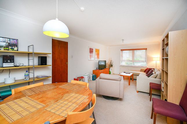 Homes To Let In De Courcel Road Brighton Bn2 Rent Property Thumbnail Flat To Rent In Henley Court Road Brighton