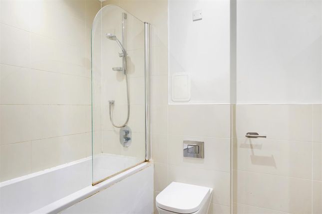 Flat for sale in Williams Way, Wembley