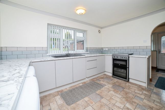 50, Springwell Street, Sutton-in-Ashfield photo 2
