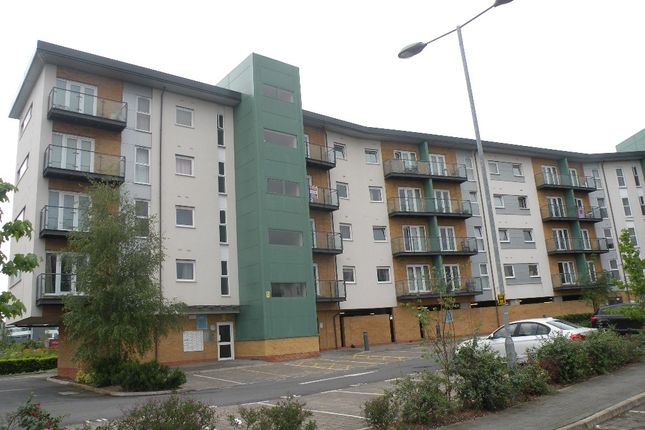 Thumbnail Flat to rent in Parkhouse Court, Hatfield