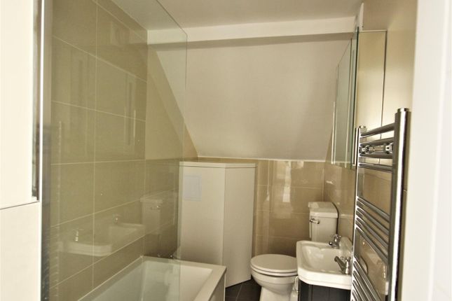 Flat 8, North West House, 45 West Street, Brighton photo 3