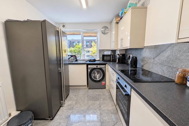 40 TYLER HOUSE, SIDNEY ROAD, LONDON, LONDON photo 5
