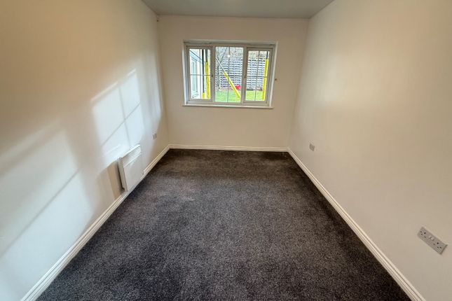 3 Kiln Way, Dunstable, Bedfordshire photo 4