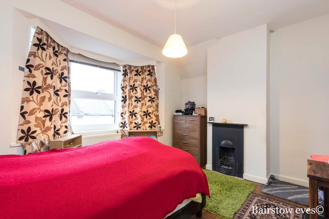 126, London photo 4