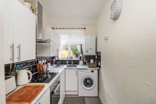 Flat for sale in Coombe Road, Brighton, East Sussex.