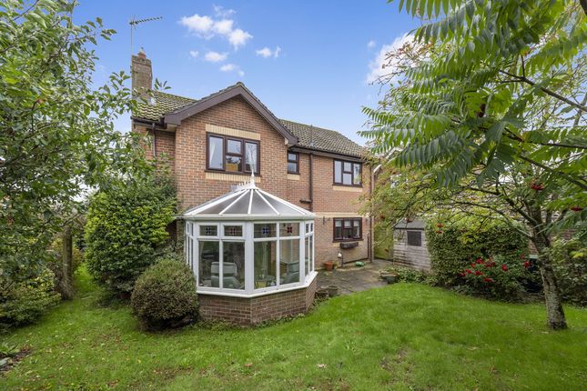19, Elm Close, Sturminster Newton photo 2