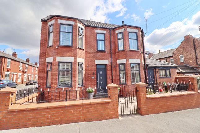 End terrace house for sale in Derby Road, Salford
