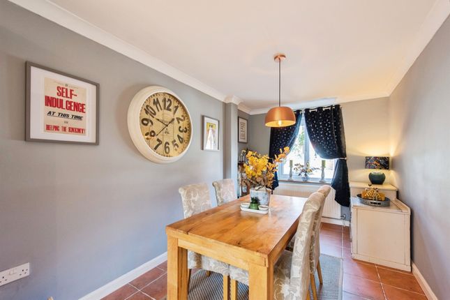 9, Freelands, STOWMARKET photo 4