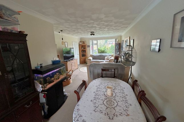 8, Orchards, Hythe photo 3