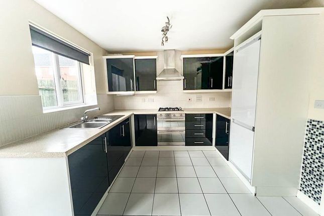 51, Jefferson Way, Coventry photo 5