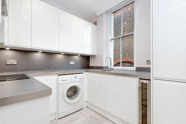 Flat for sale in Willesden Lane, London