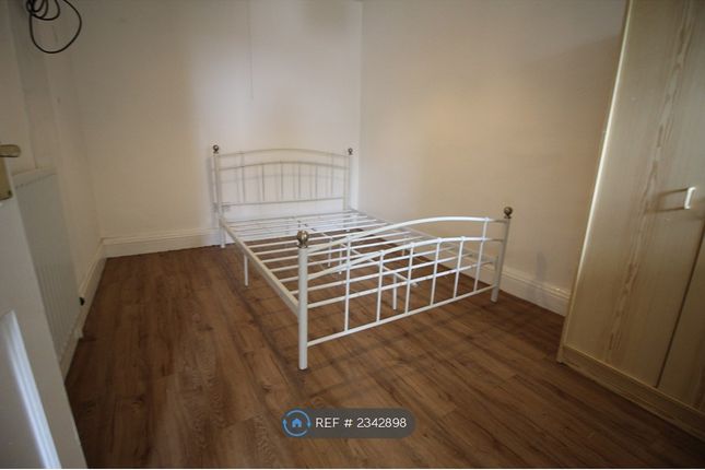 A Whalley Road, Clayton Le Moors, Clayton Le Moors photo 5