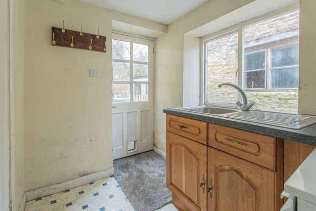 8, Park Street, Malmesbury photo 4