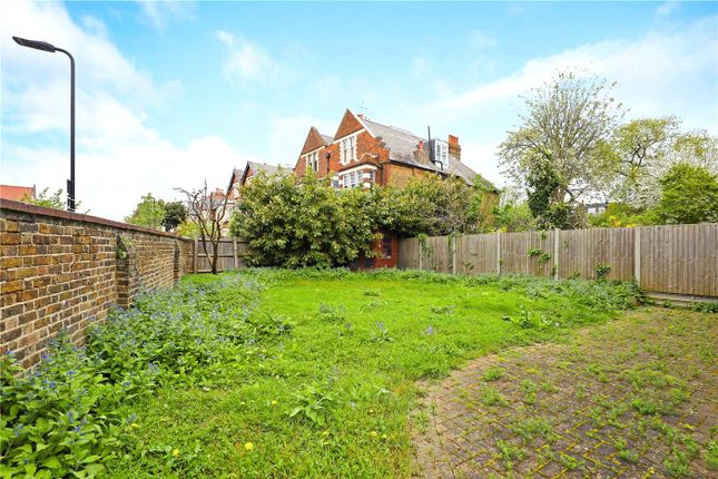 Detached house to rent in Twyford Crescent, London
