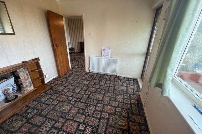 186, Newman Road, Sheffield photo 2