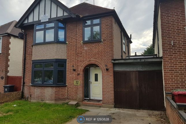 Thumbnail Detached house to rent in Quaves Road, Slough