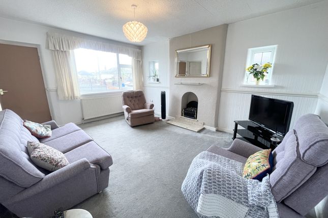 88, Green Drive, Cleveleys photo 2