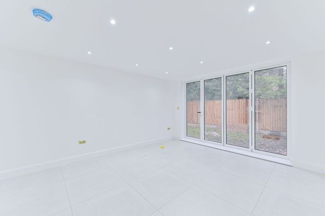 Kingswood Way, Sanderstead photo 3