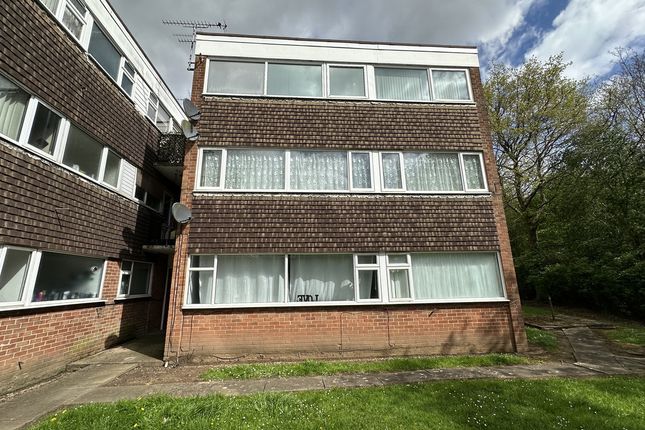 Thumbnail Flat for sale in Yarningdale Road, Coventry
