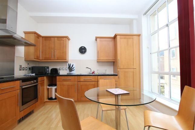 27 Bedford House, Princesshay Square, Exeter photo 2