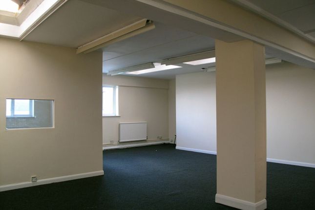 Office to let in Brooklands Business Centre, Slough