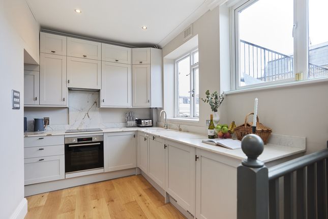 Thumbnail Flat to rent in Redcliffe Street, London
