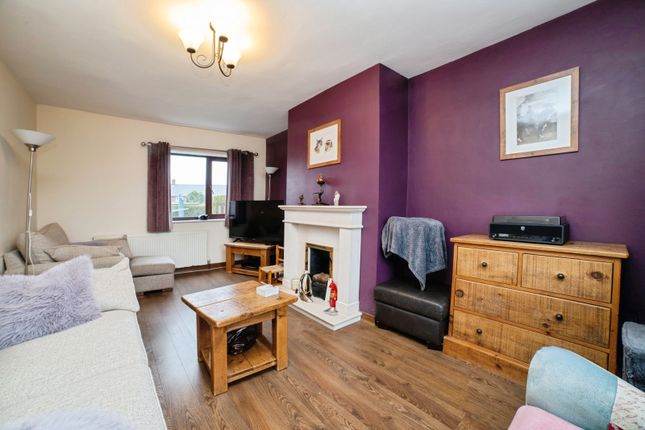 48, St. Leonards Place, Derbyshire photo 2