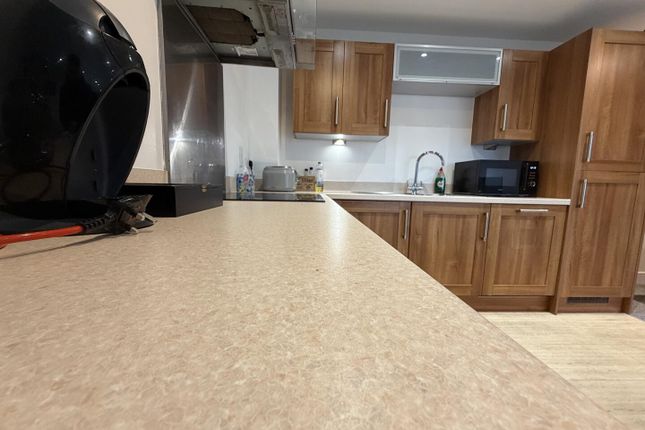 Apartment 36, Meridian Wharf, Trawler Road, Swansea photo 4