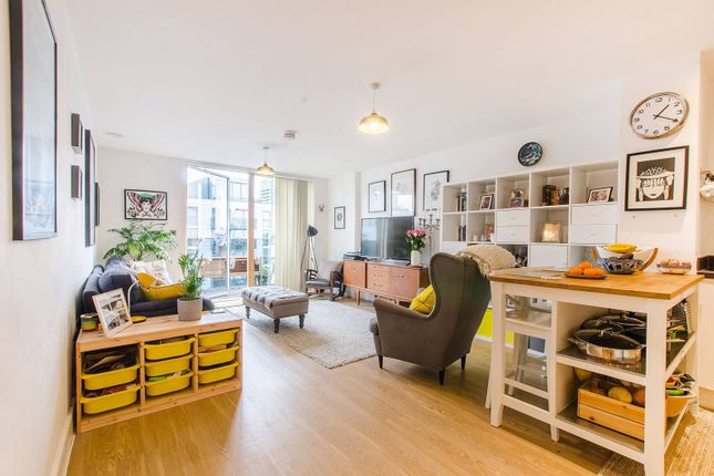 Thumbnail Flat for sale in Thurston Road, Lewisham, London