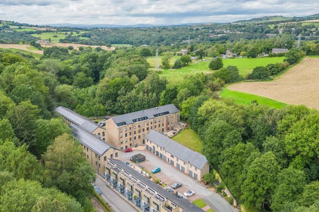 Thumbnail Flat for sale in Kinderlee Mill North, Kinderlee Way, Chisworth, Glossop