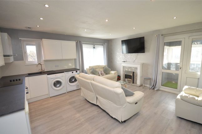 76, Newhall Road, West Yorkshire photo 4