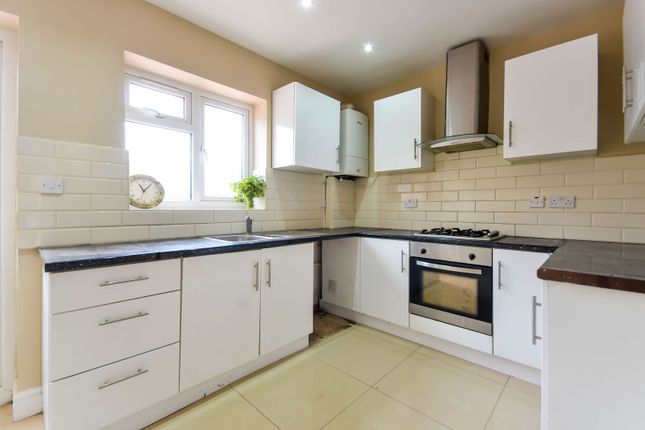Mackenzie Road, Beckenham photo 4