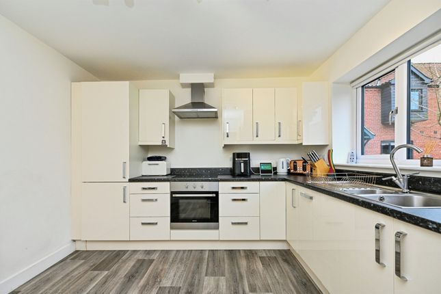12, Old Mill Close, KING'S LYNN photo 4