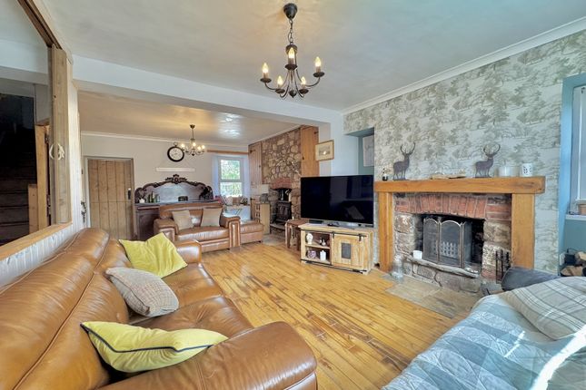 Reynoldston, Swansea photo 3