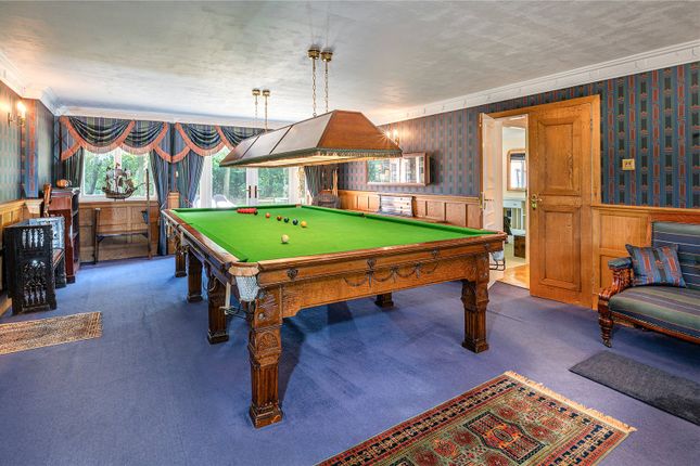 Snooker Room