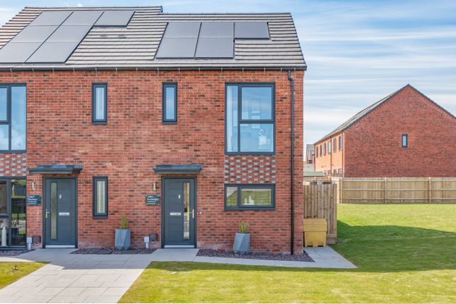 2-bed house on The Bridget,, Westworks, Birmingham, £295,000