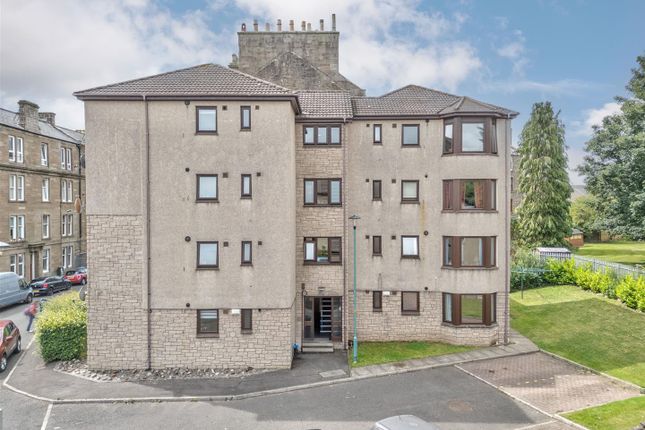 8 Lytton Street Dundee-11.Jpg