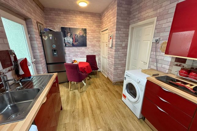 459, New Chester Road, Wirral photo 5