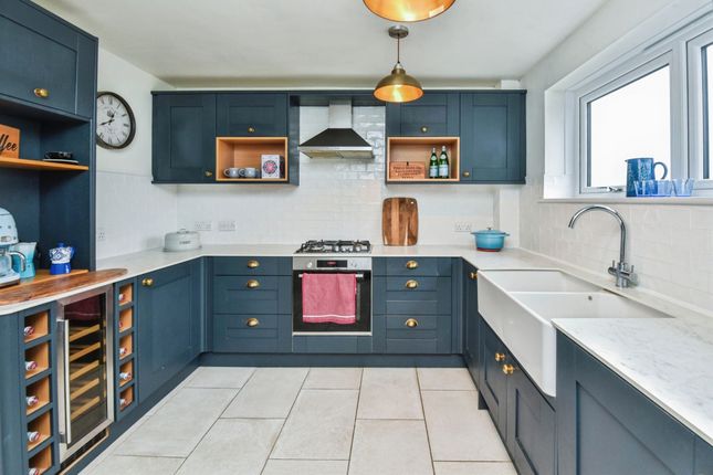 11, Bramley Hill, Warminster photo 4