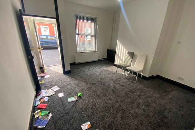 21, Hereford Street, Rochdale photo 3
